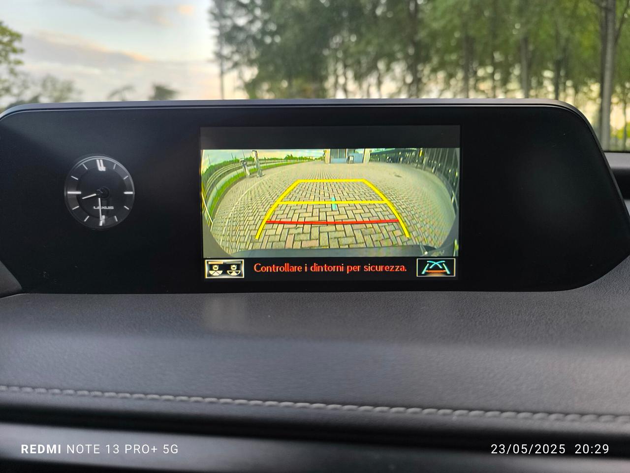 Lexus UX Hybrid Business Full Optional
