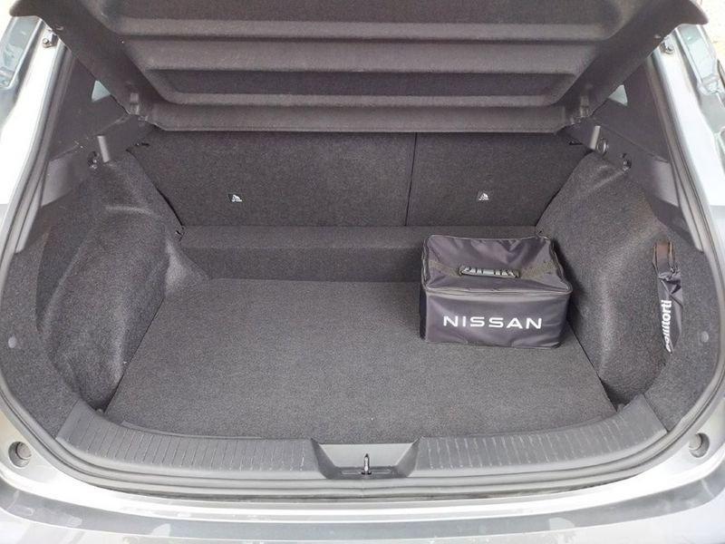 Nissan Qashqai 1.3 mhev Business 2wd 158cv xtronic