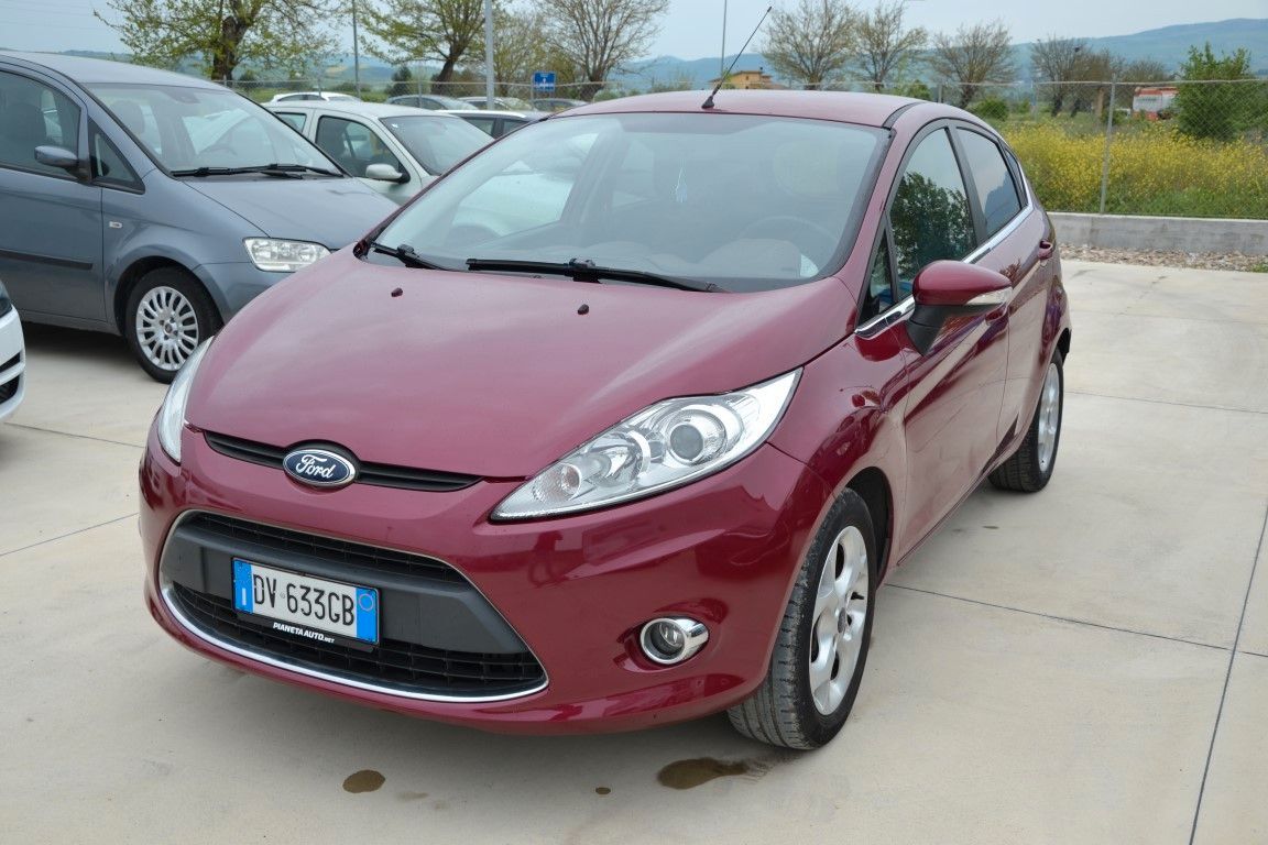 Ford Fiesta 1.4 TDCi 5p. Titanium