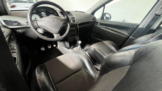 PEUGEOT 207 1.6 THP 150CV 5p. Féline