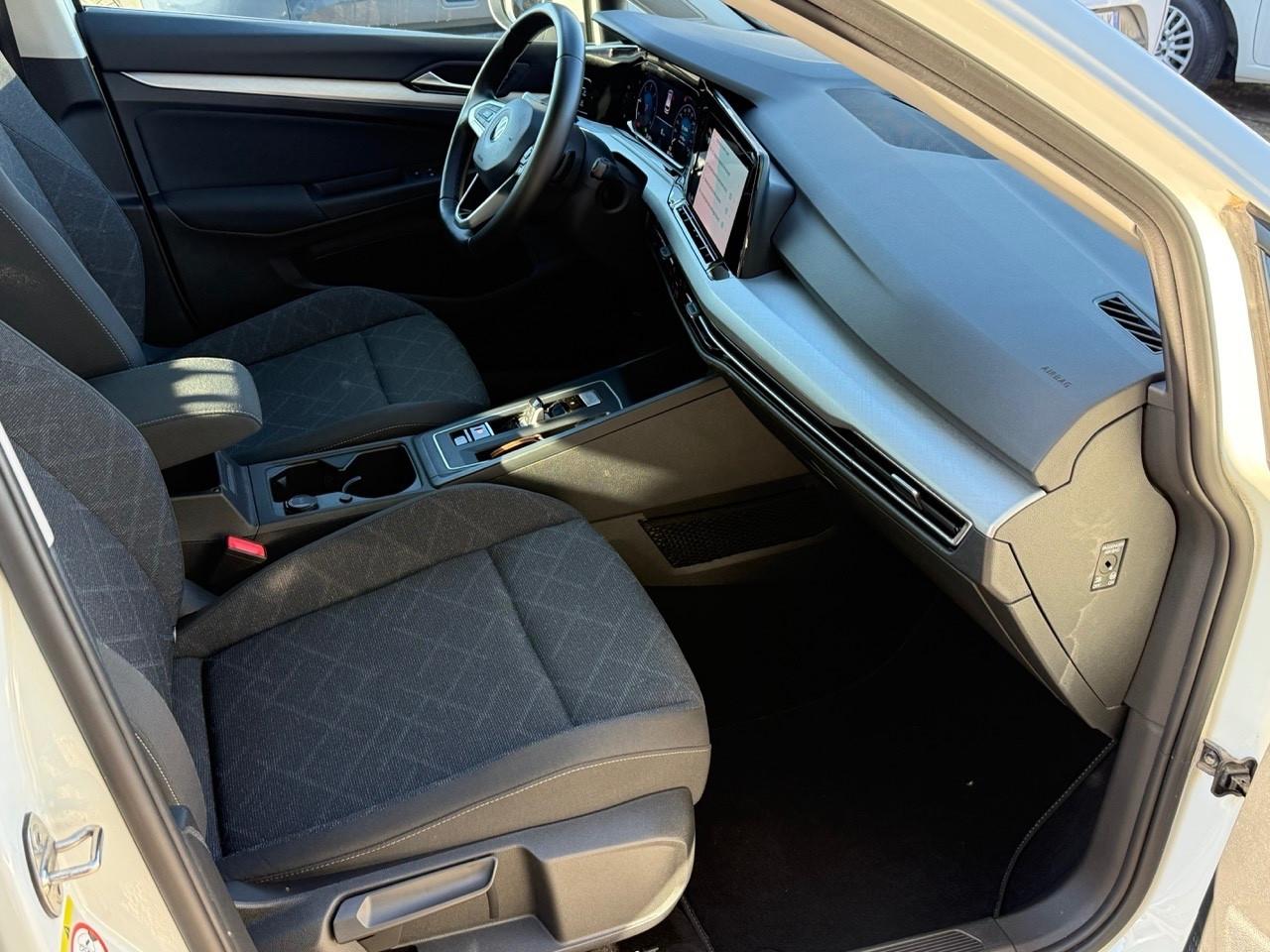 VW Golf 2.0 TDI SCR DSG Life 2022 PREZZO REALE