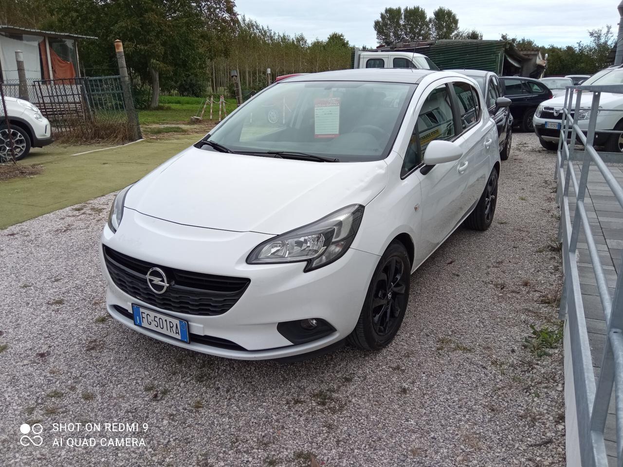 Opel Corsa 1.4 90CV GPL Tech 5 porte b-Color neopatentati