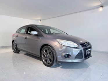 FORD FOCUS BERLINA TITANIUM GPL 2014