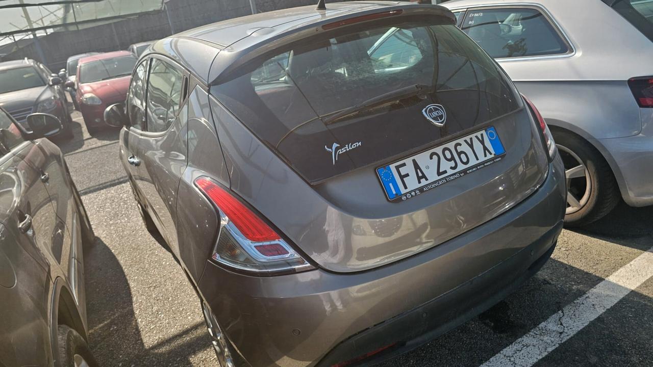 Lancia Ypsilon 1.3 MJT 16V 95 CV 5 porte S&S Elle