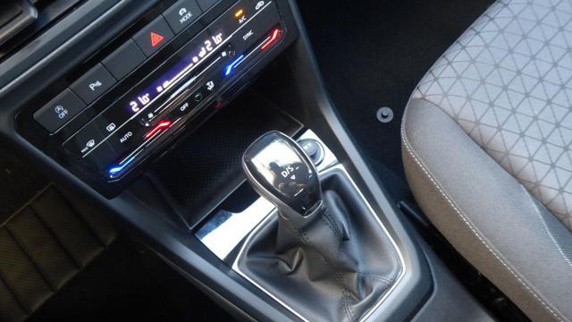 VOLKSWAGEN T-Cross 1.0 TSI 110 CV DSG R-Line