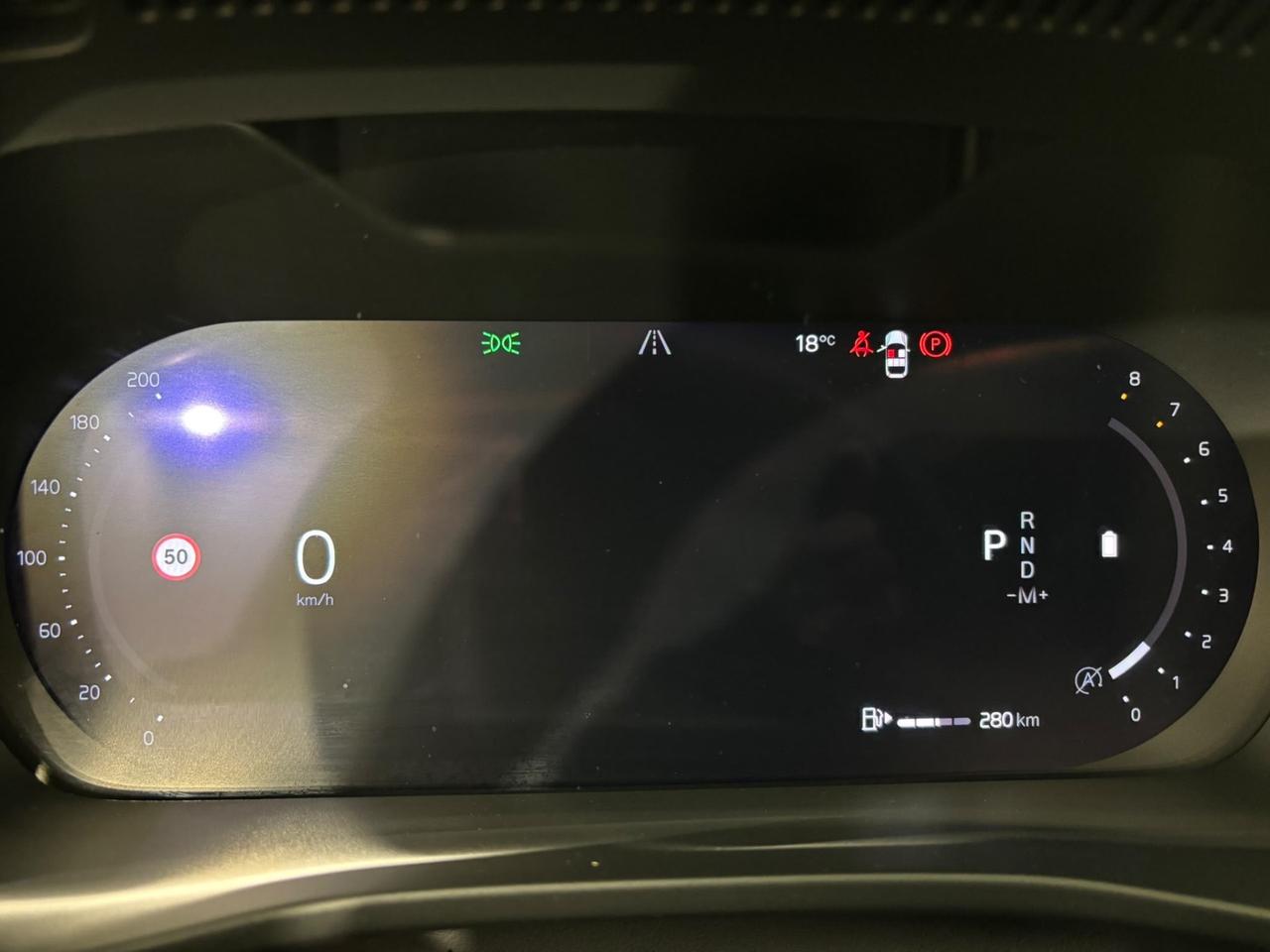 Volvo XC40 B3 automatico Ultimate Dark
