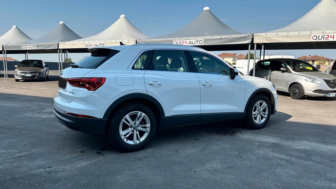 Audi Q3 2.0 TDI 150 CV quattro S tronic Business KM CERTIFICATI-UNICO PROPRIETARIO