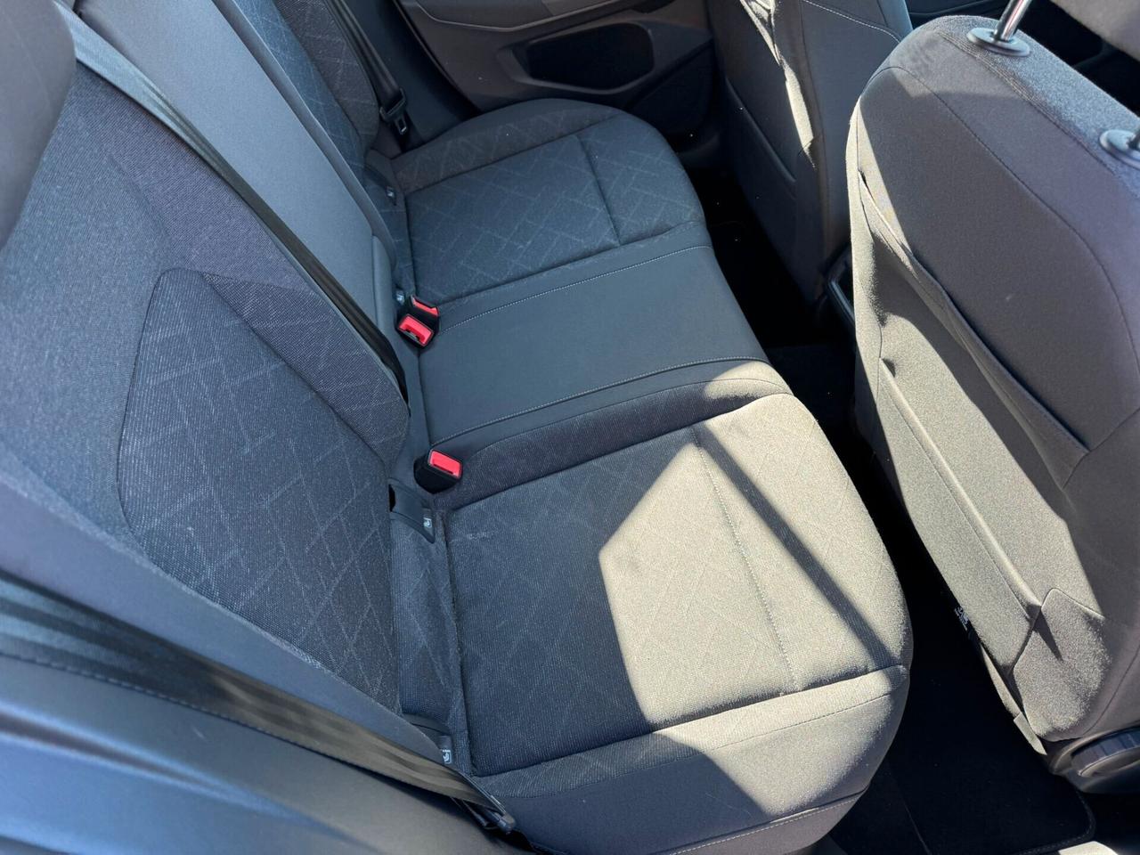 Volkswagen Golf 2.0 TDI DSG Style