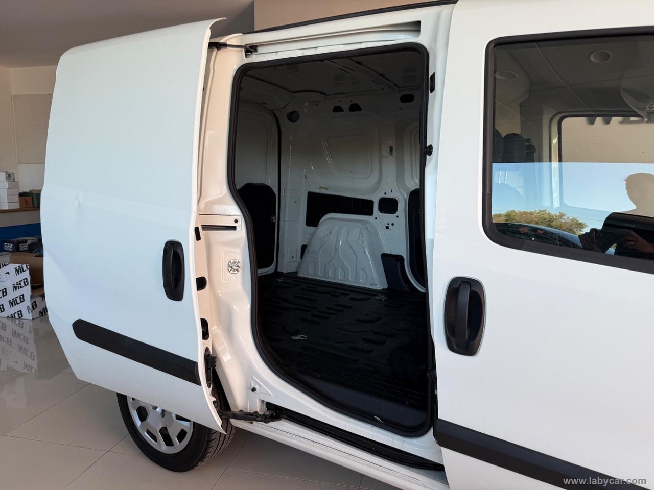 Doblò 1.4 T-Jet Nat.Pow.PC-TN Cargo Lam.