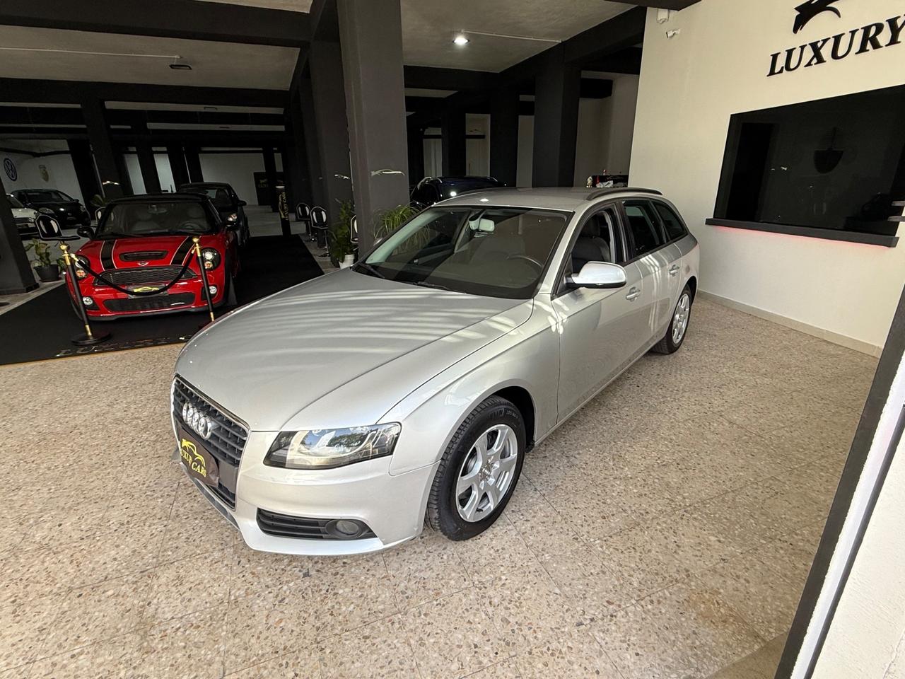 Audi A4 Avant 2.0 TDI 120CV station wagon