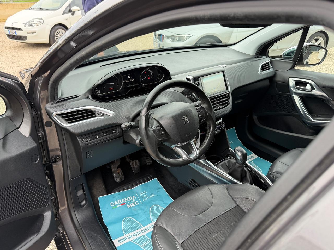 Peugeot 2008 BlueHDi 100 Allure