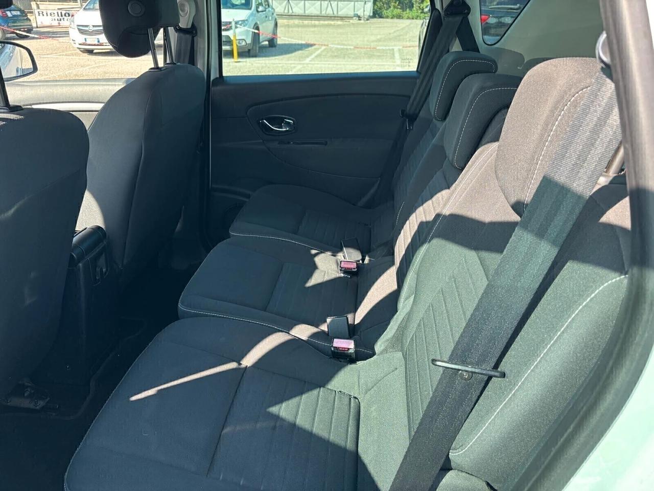 Renault Scenic XMod 1.5 dCi Limited - 2015