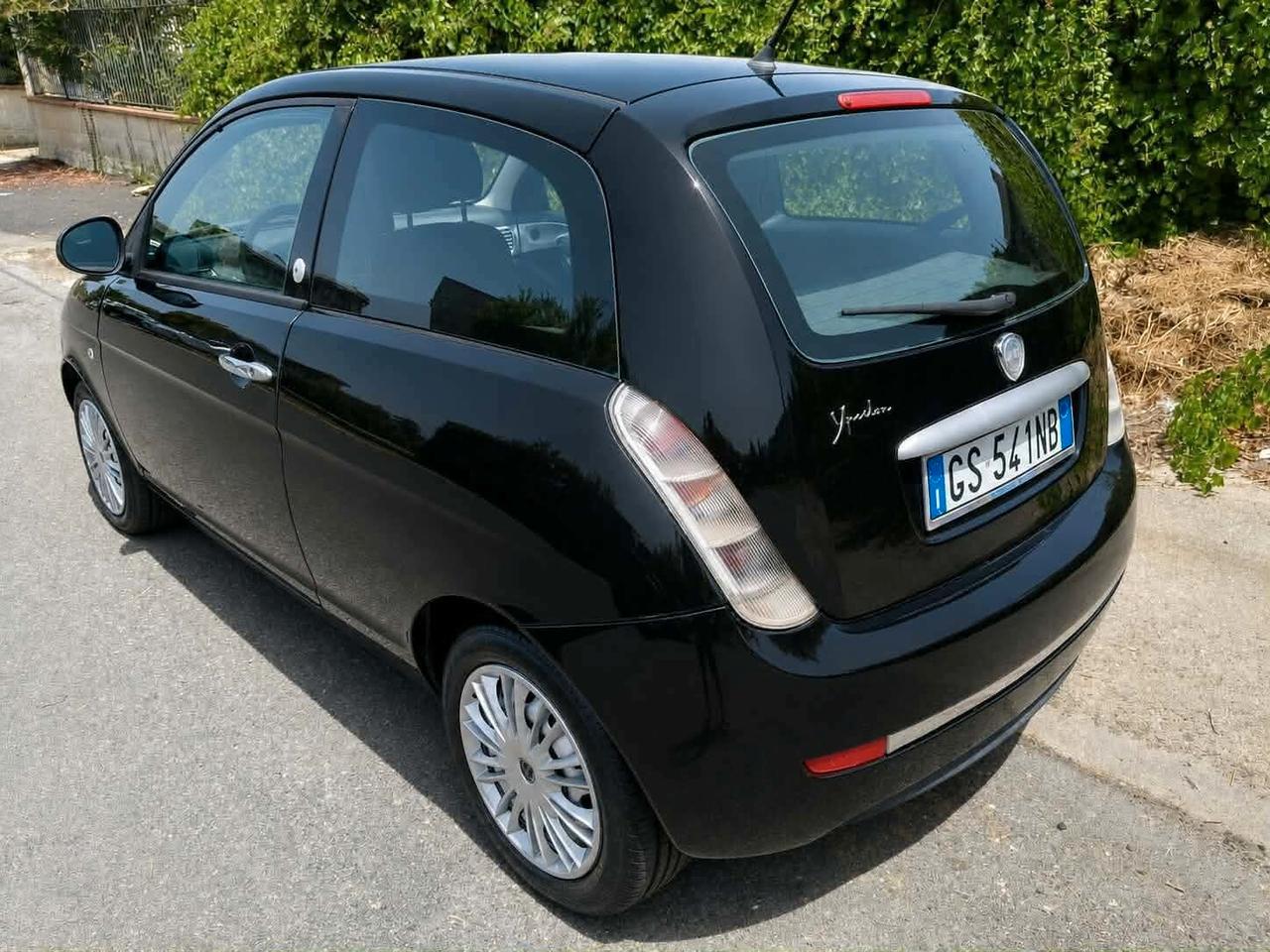 Lancia Ypsilon 1.4 Ecochic GPL - NUOVA