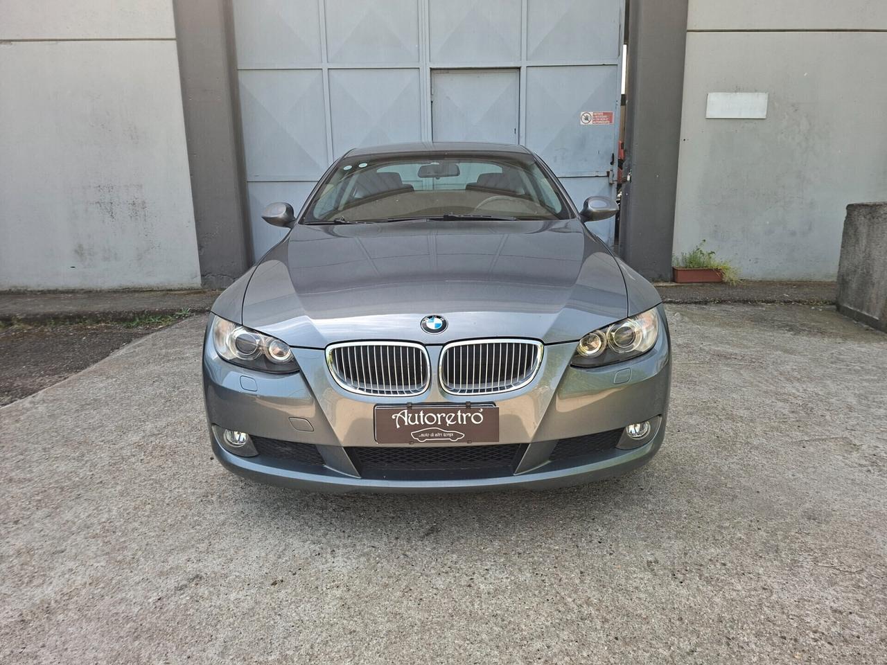 BMW 320i coupé E92 170 cv