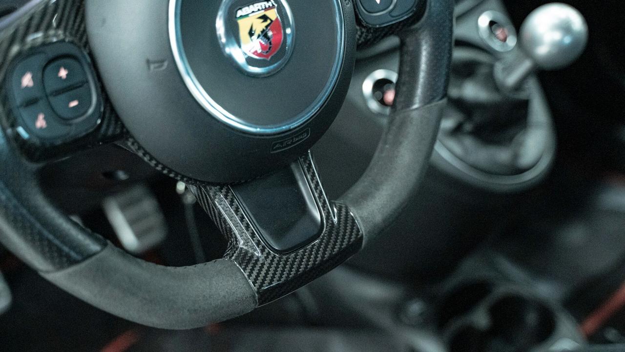 Abarth 595 Competizione 1.4 T JET 180 CV SABELT BREMBO XENO NAVI FULL OPTI