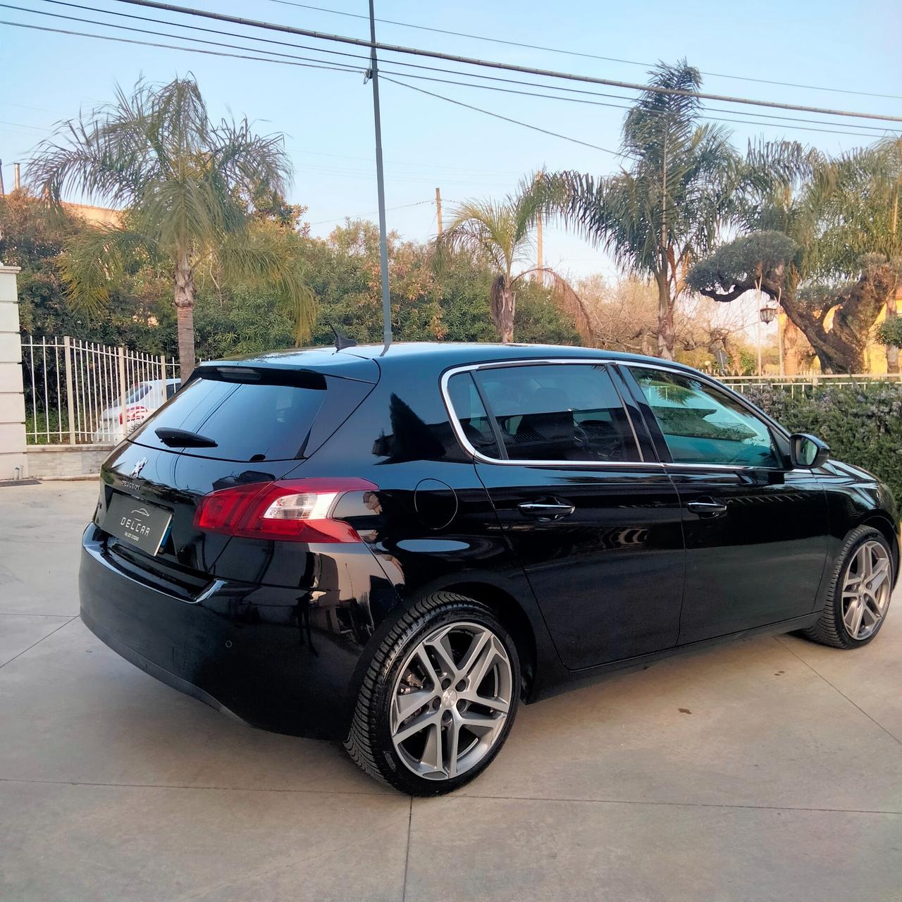 Peugeot 308 1.6 e-HDi 115 CV Stop&Start Allure