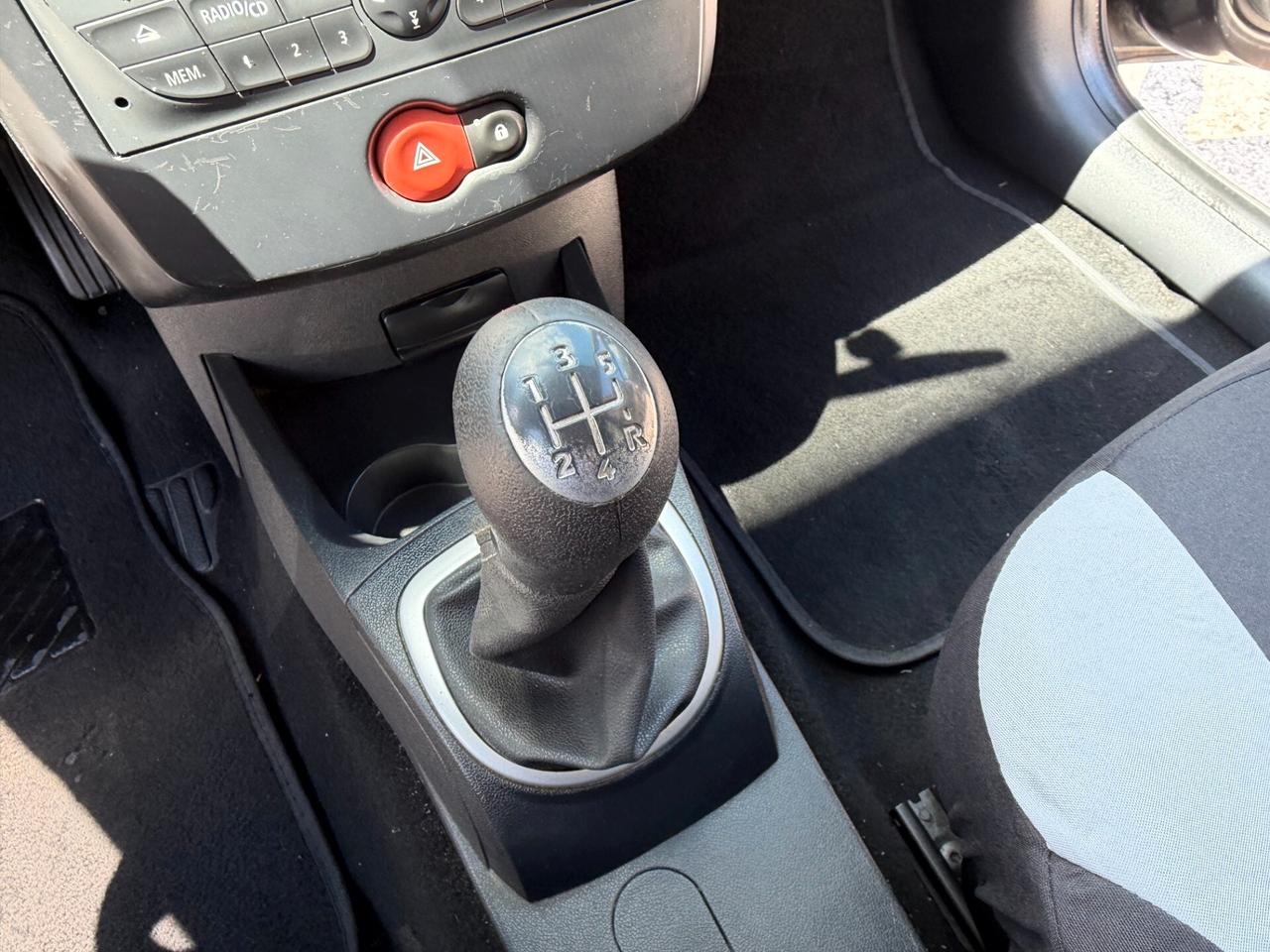 Renault Clio 1.5 dCi 85CV 5 porte Confort