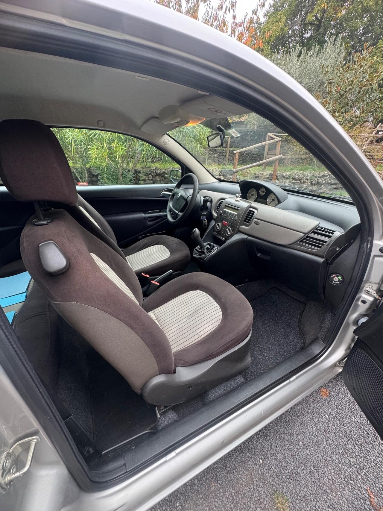 Lancia Ypsilon 1.3 Multijet 16V Platino