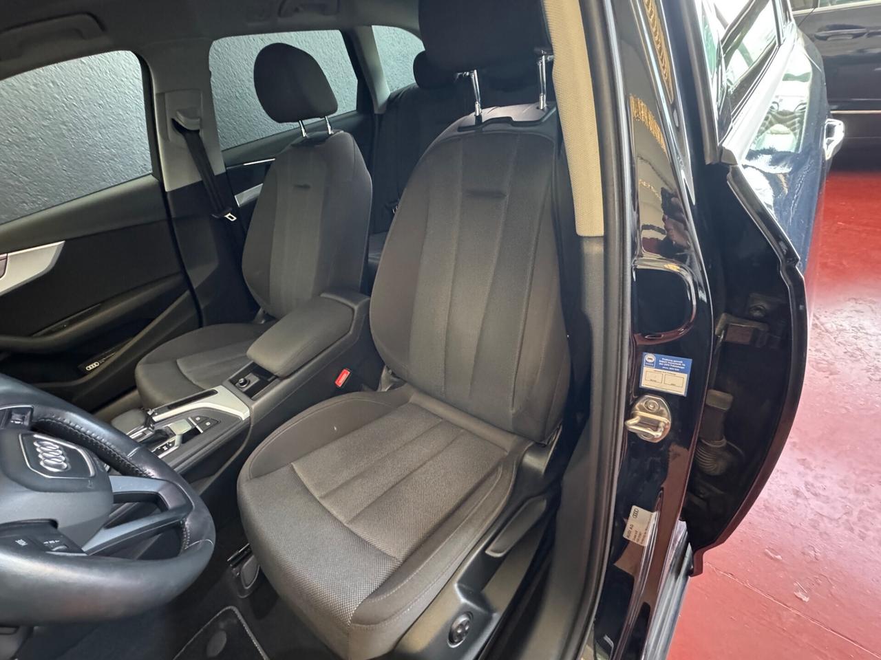 Audi A4 Avant 2.0 TDI 150 CV S tronic line edition