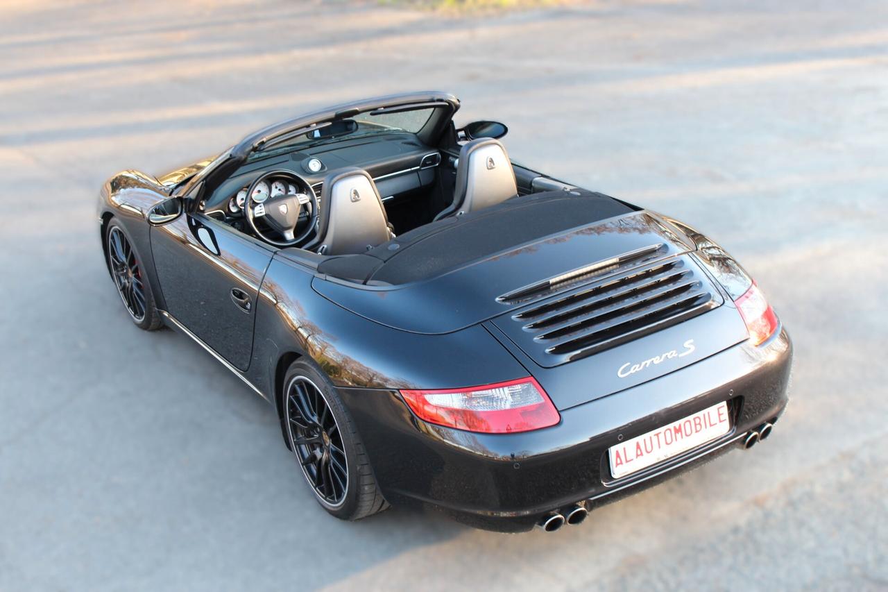 Porsche 911 Carrera S Cabriolet