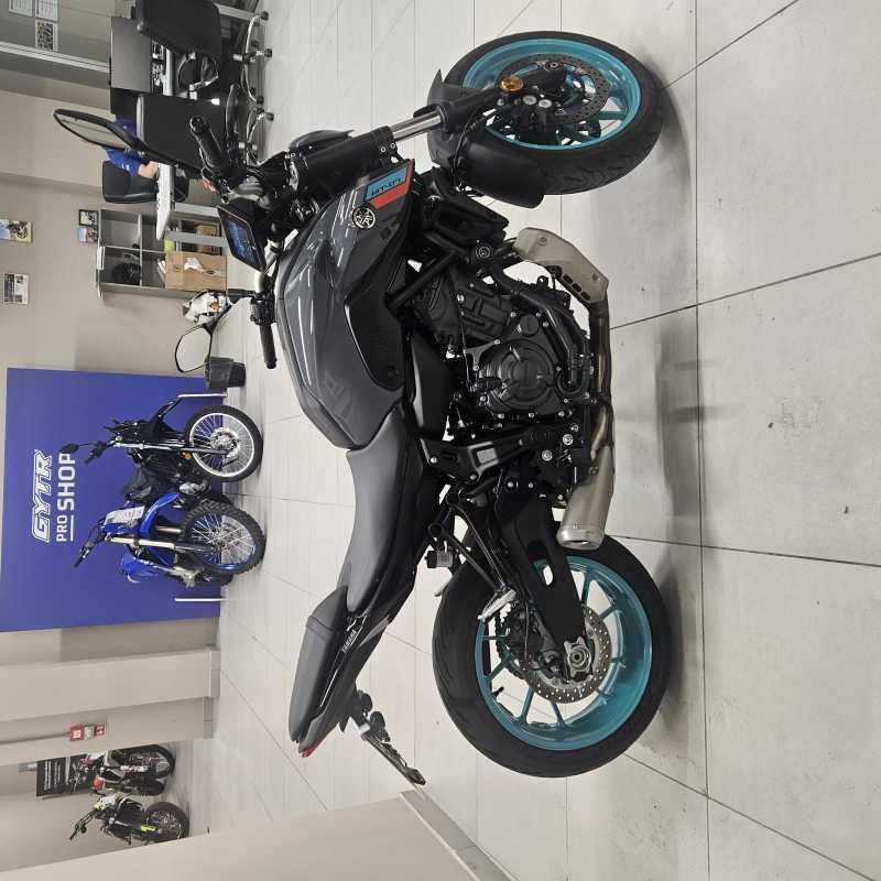 Yamaha MT-07 - 2023