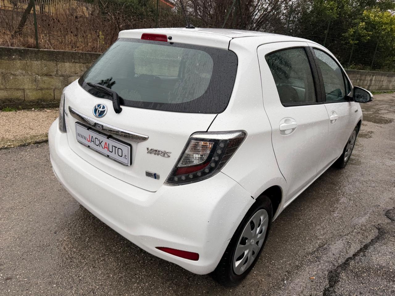 Toyota Yaris 1.5 Hybrid 5 porte Lounge