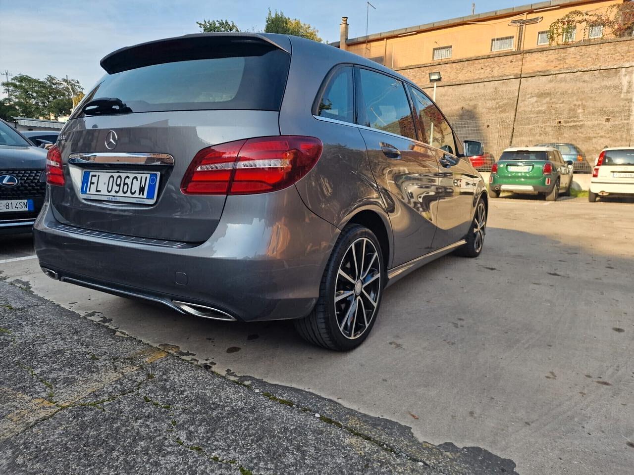 Mercedes-benz B 180 B 180 d Sport All. AMG