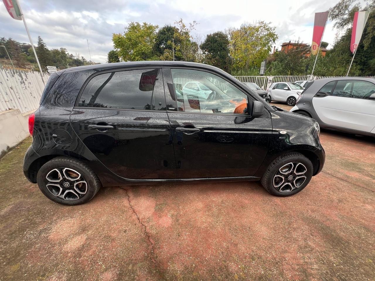 Smart ForFour 70 1.0 Passion