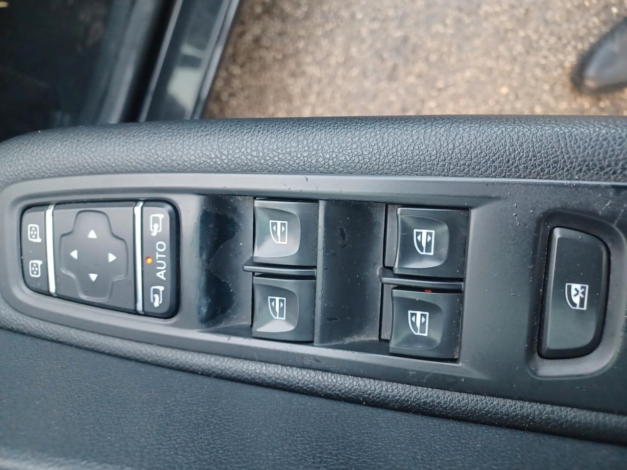 Renault Captur 1.5 DCI AUTOMATICA 2019