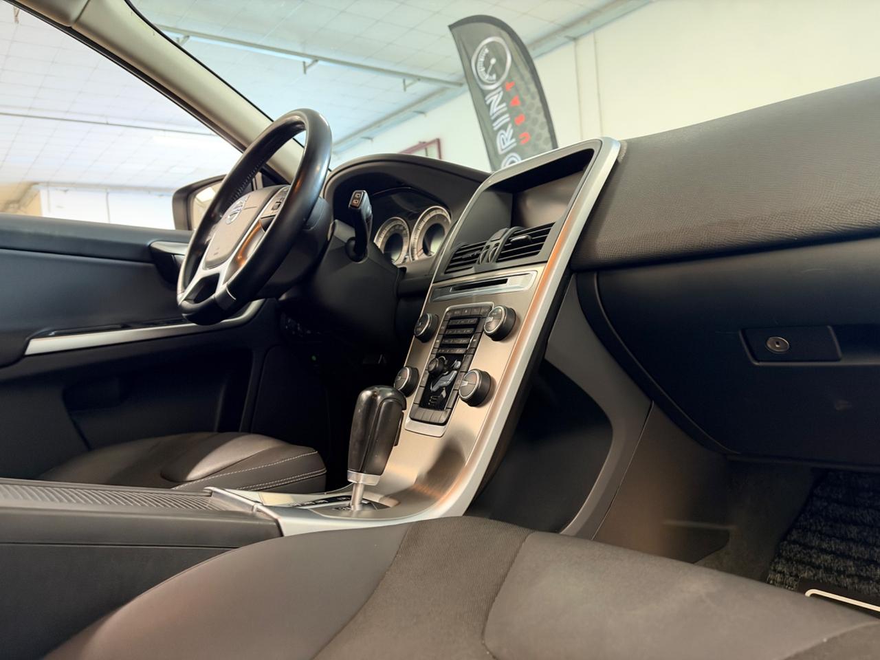 Volvo XC 60 XC60 D3 Geartronic Momentum