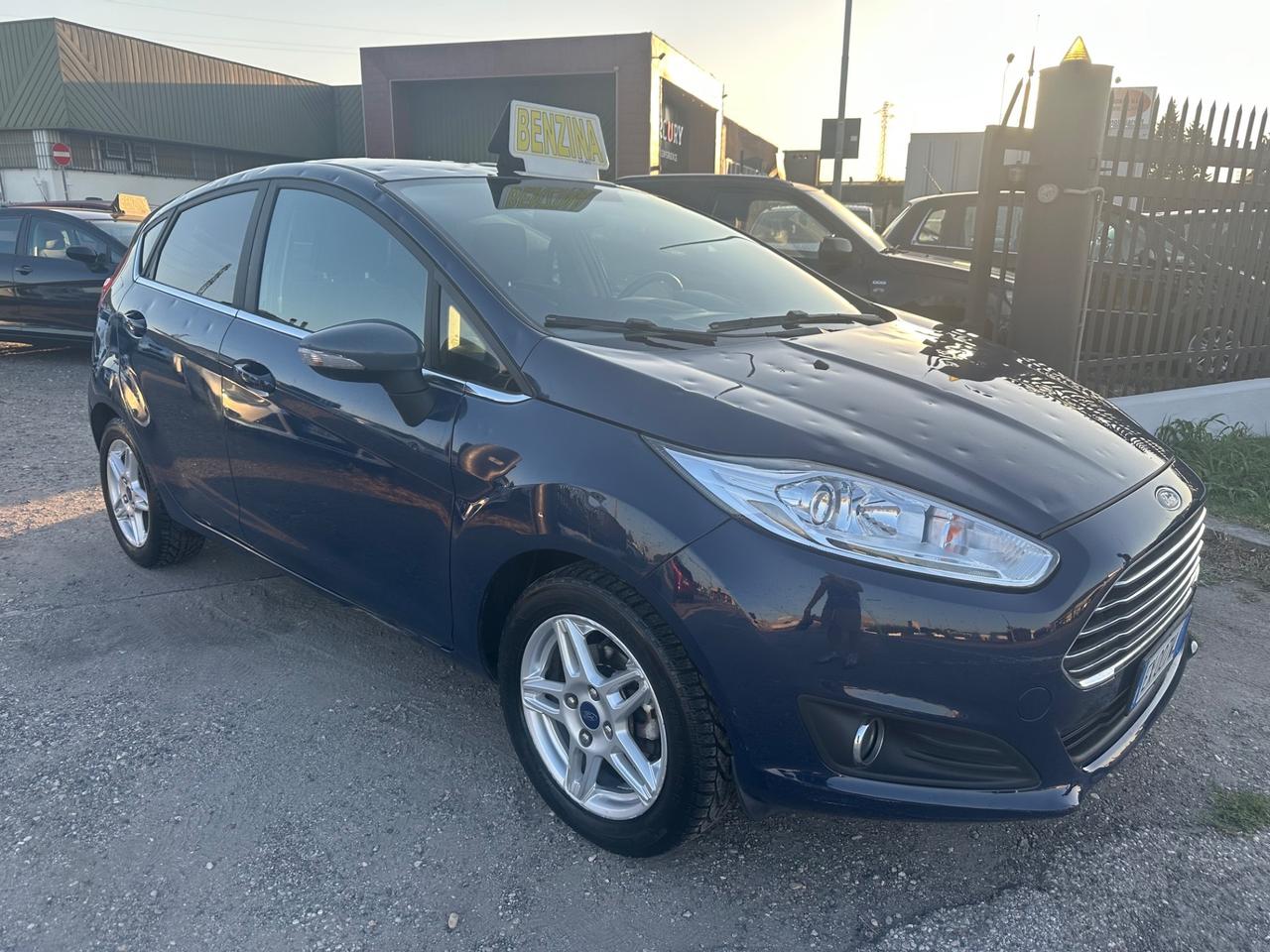 Ford Fiesta 1.2 60CV 5 porte Titanium