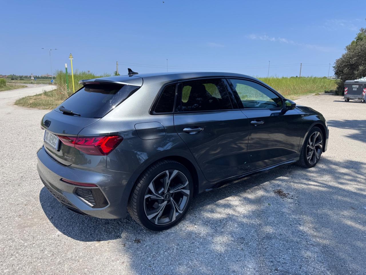 Audi A3 SPB 40 TDI quattro S tronic line edition