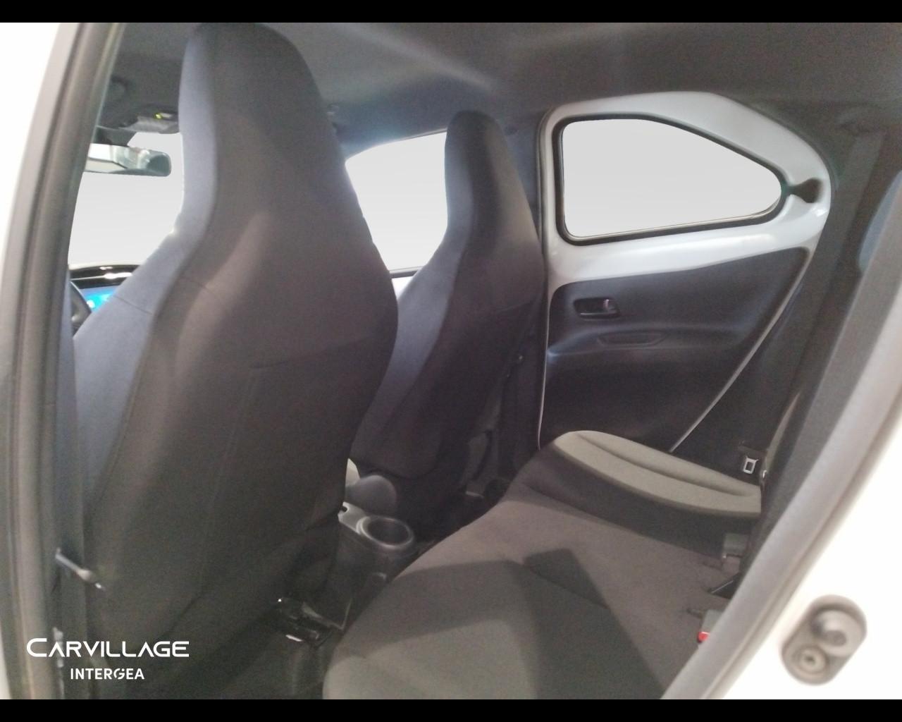 TOYOTA Aygo X 1.0 Active 72cv