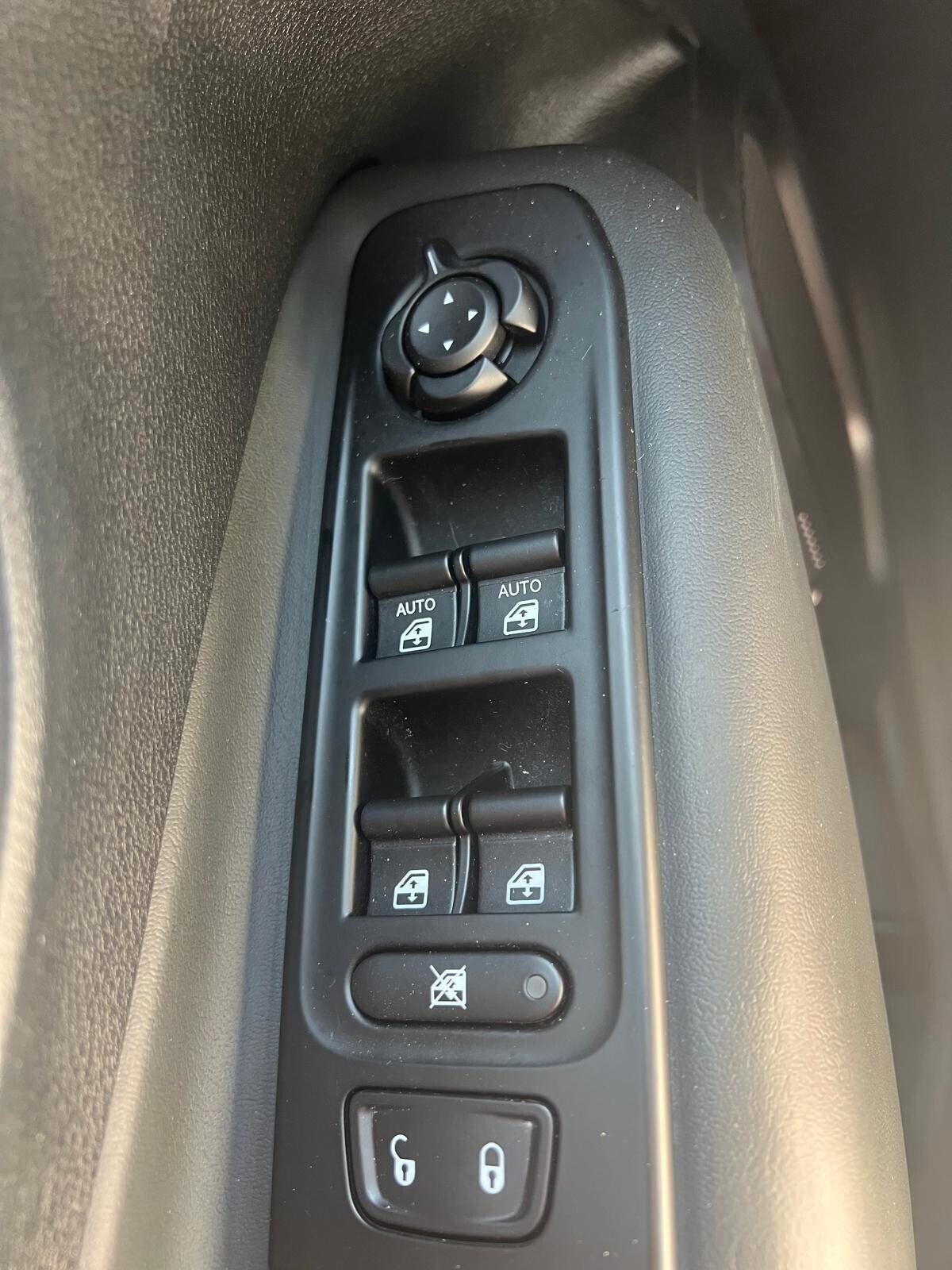 Jeep Renegade 1.3 T4 DDCT Limited