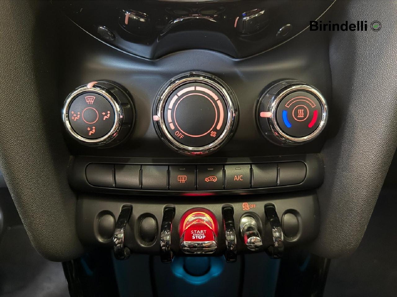 MINI Mini 4ª serie (F56) - Mini 1.2 One 75 CV