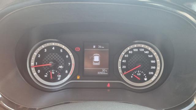 HYUNDAI i10 1.0 MPI Tech