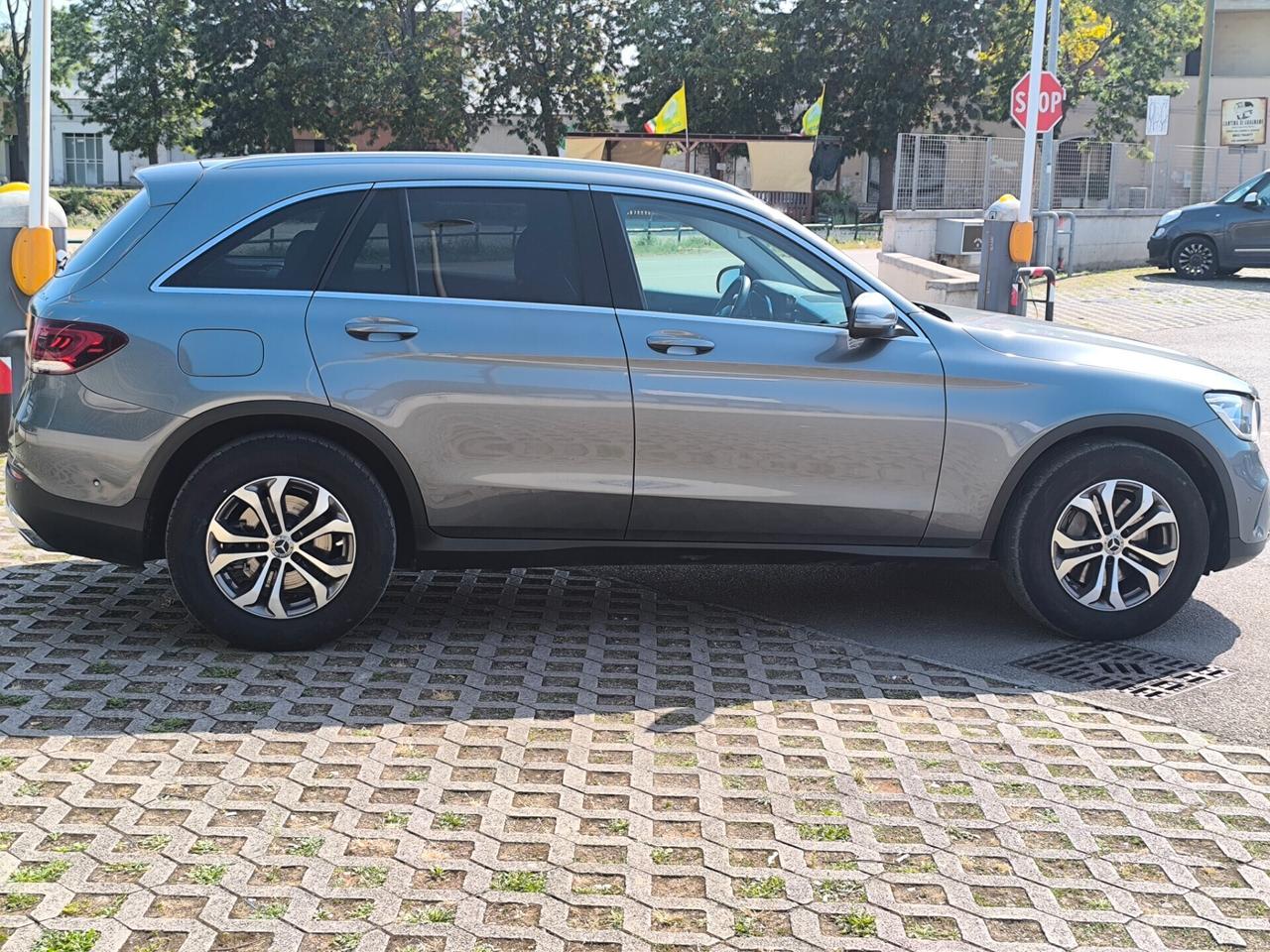 MERCEDES-BENZ GLC 220 d 4MATIC SPORT 10/2019 KM 97.000 1PROPIETARIO