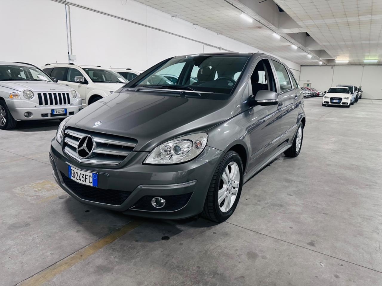 Mercedes-benz B 180 BlueEFFICIENCY Premium