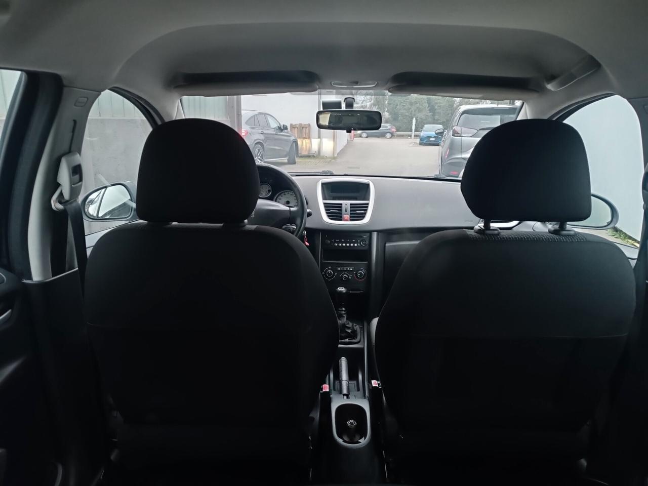 Peugeot 207 1.4 GPL garanzia