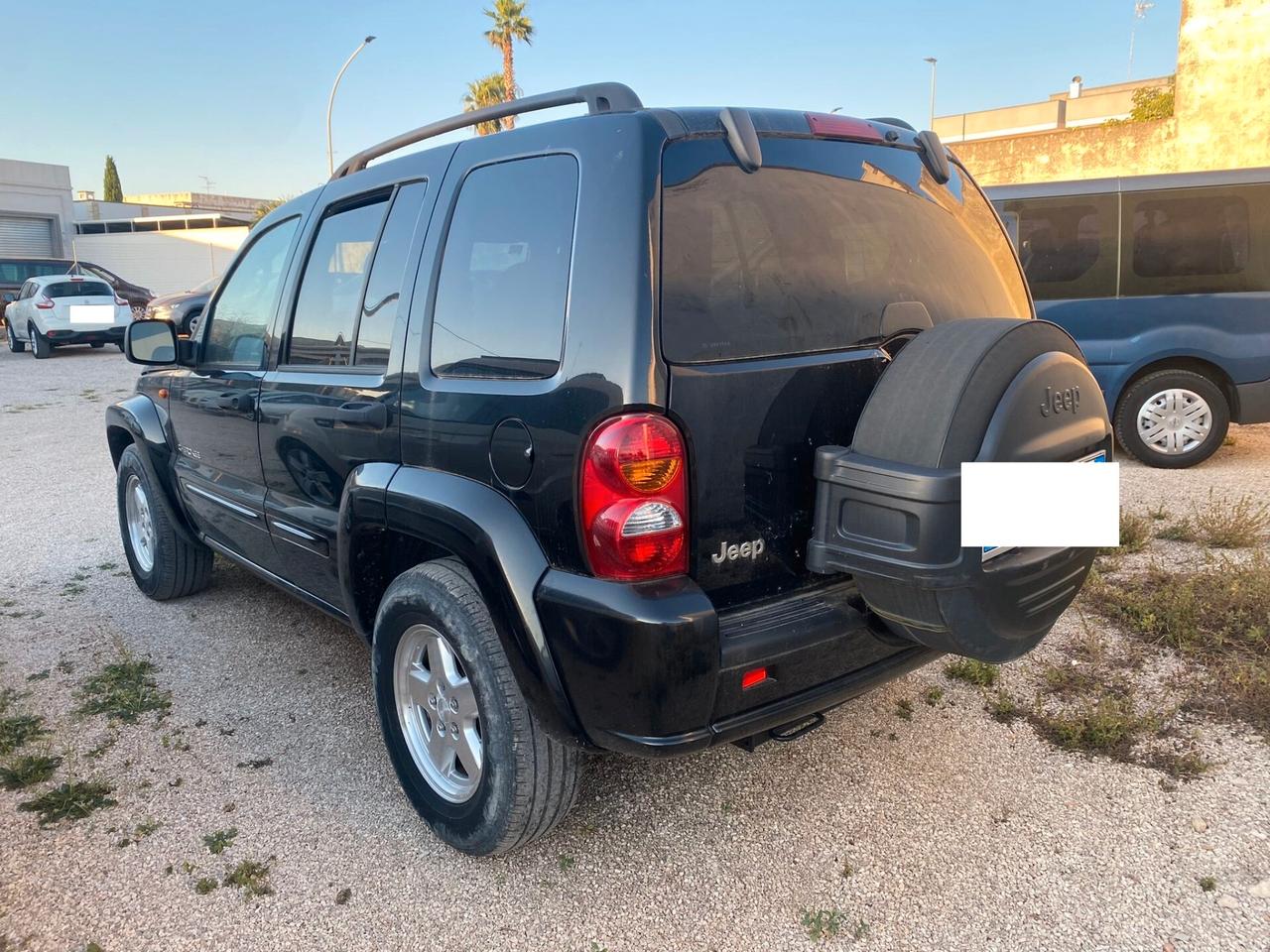 Jeep Cherokee 2.5 CRD Sport