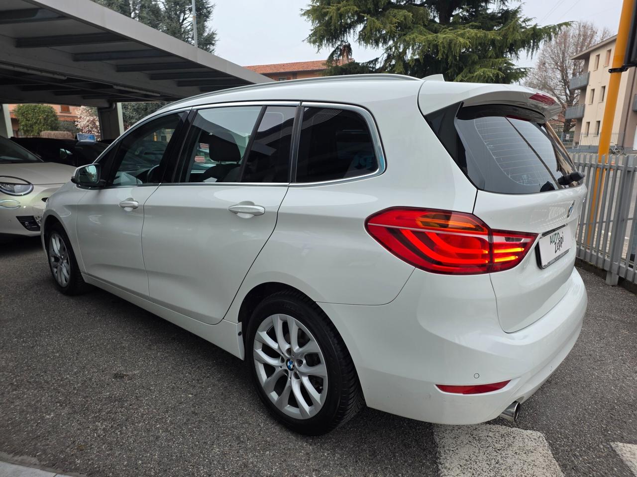 Bmw Serie 2 Gran Tourer 218d 150cv AUT. 7 POSTI / SERVICE