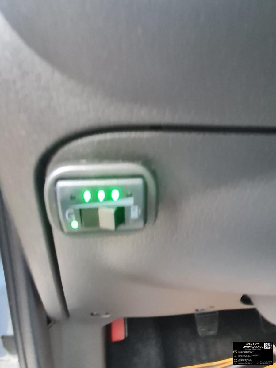 FIAT Panda 1.2 Benzina/Metano-71.000 Km-Neopatentati