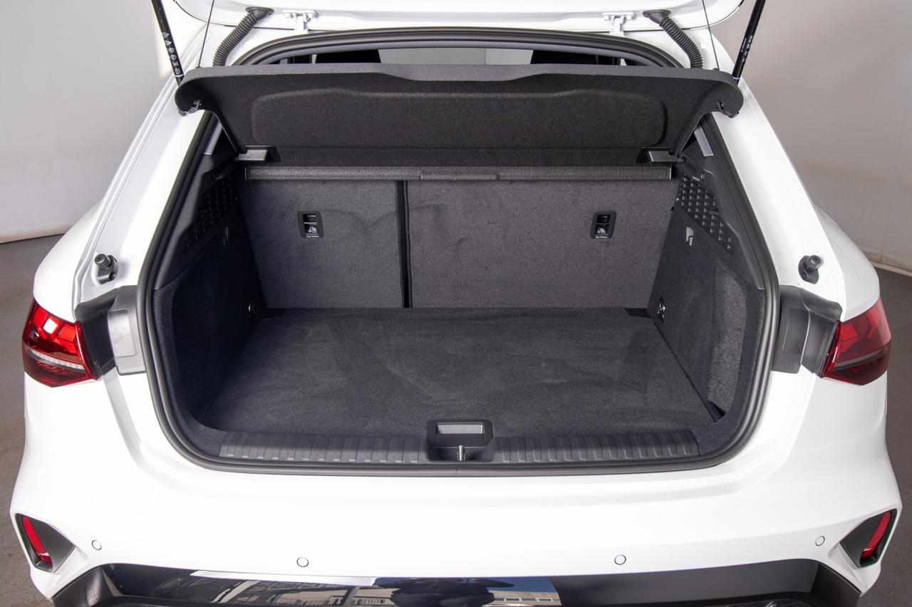 Audi A3 Sportback 1.5 Tfsi S Line S-tronic 150cv My25