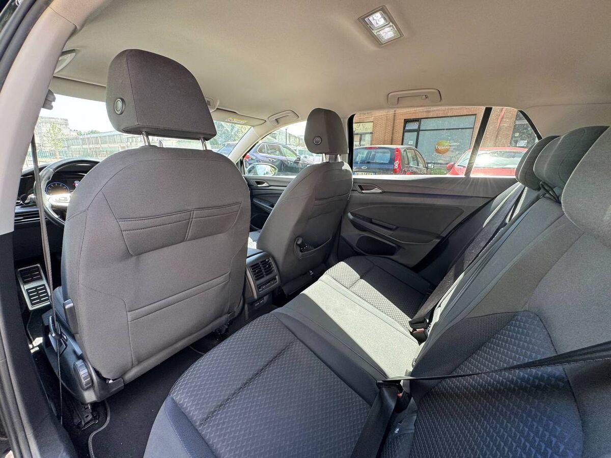 Volkswagen Golf 1.0 tsi evo Life 110cv