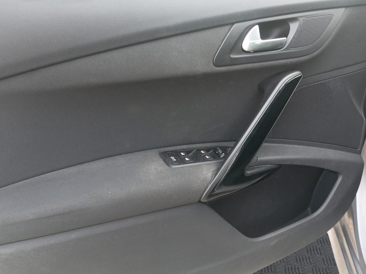 Peugeot 508 BlueHDi 120 EAT6 S&S SW Business