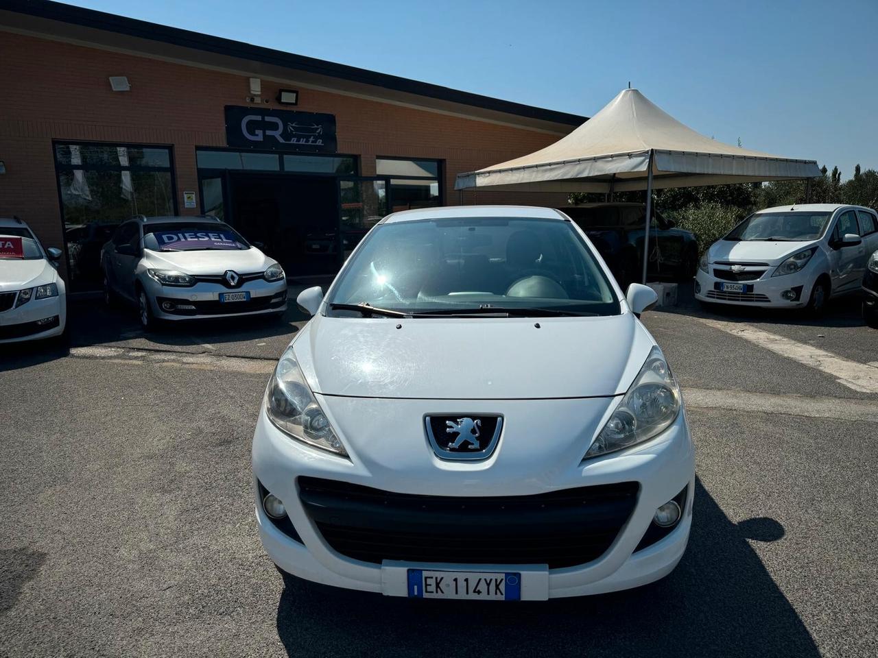 Peugeot 207 1.4 BENZ 5 PORTE NEOPATENTATI 2011