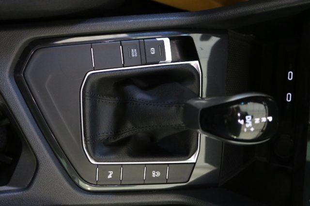 VOLKSWAGEN Tiguan 2.0 TDI 150 CV SCR DSG Life