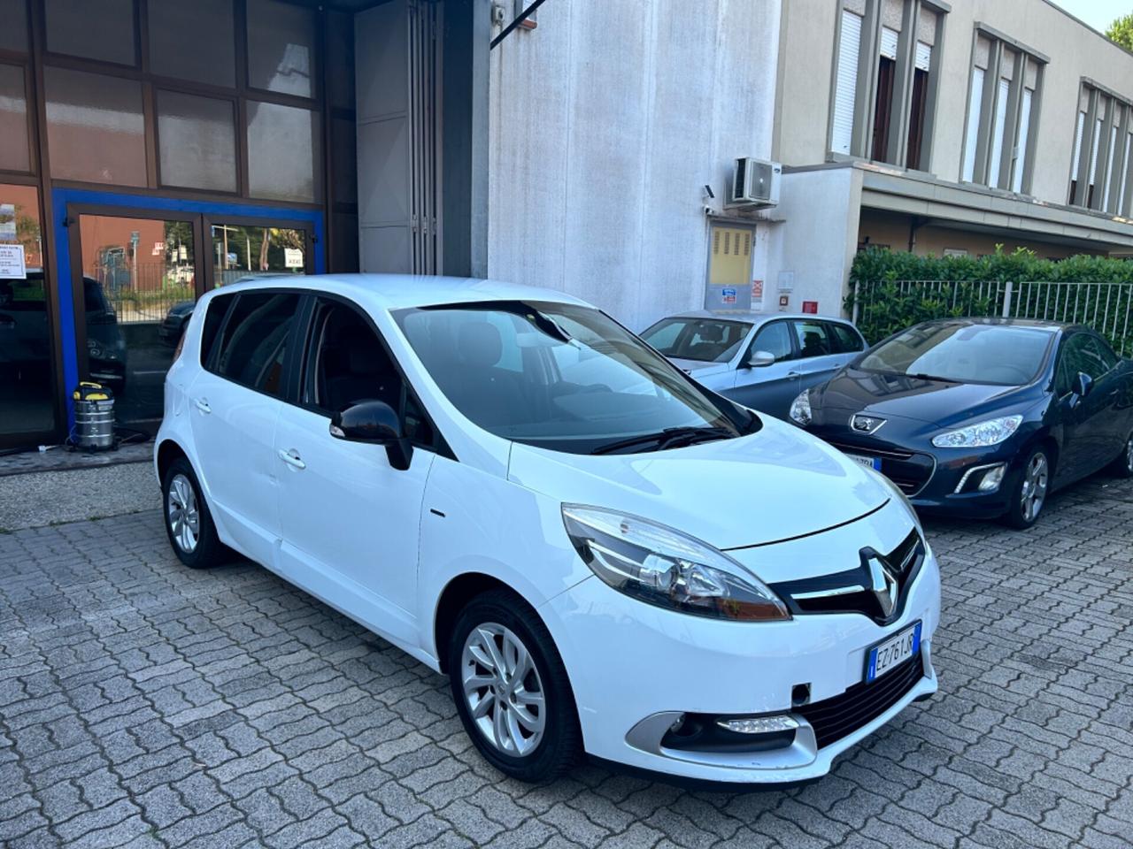 Renault Scenic XMod NEOPATENTATI 1.5 dCi 95CV Limited