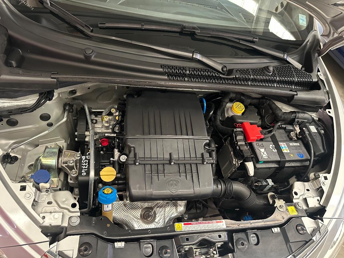 LANCIA - Ypsilon - 1.2 69 CV 5p. Platinum