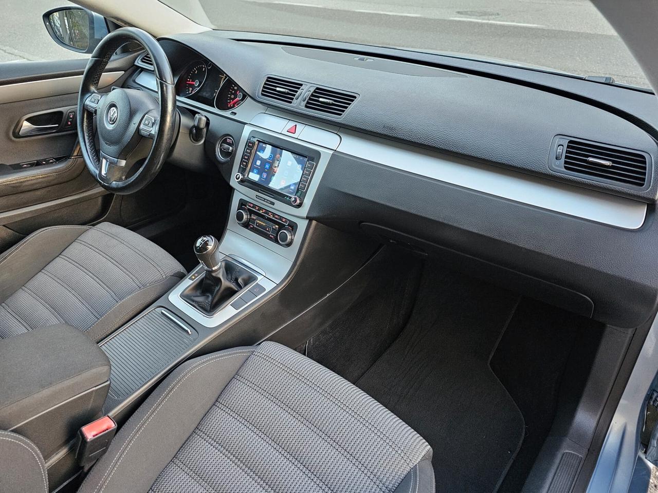 Volkswagen Passat CC 2.0 TDI 140cv DPF*Navi*Tetto*Pdc*